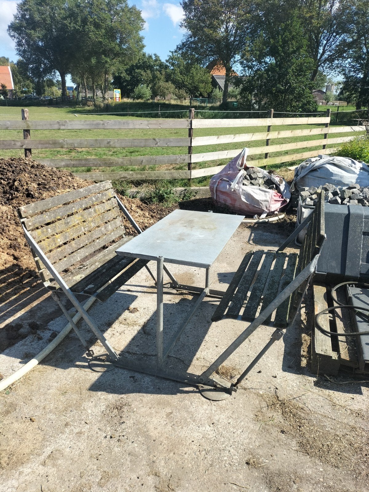 Picknicktafel opklapbaar., Ophalen, Gebruikt, Hout