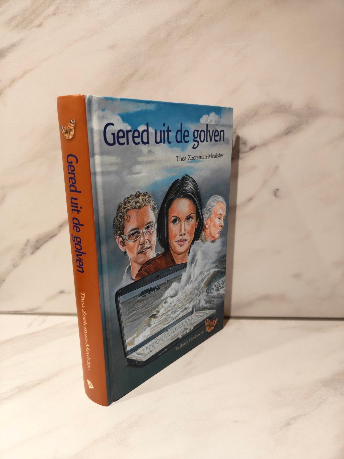 Thea Zoeteman-Meulstee. Gered uit de golven., Boeken, Ophalen of Verzenden, Gelezen