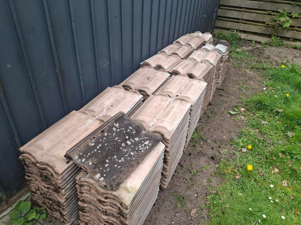 Gratis af te halen dakpannen, Ophalen, Steen of Klei, 15 m² of meer, Dakpannen