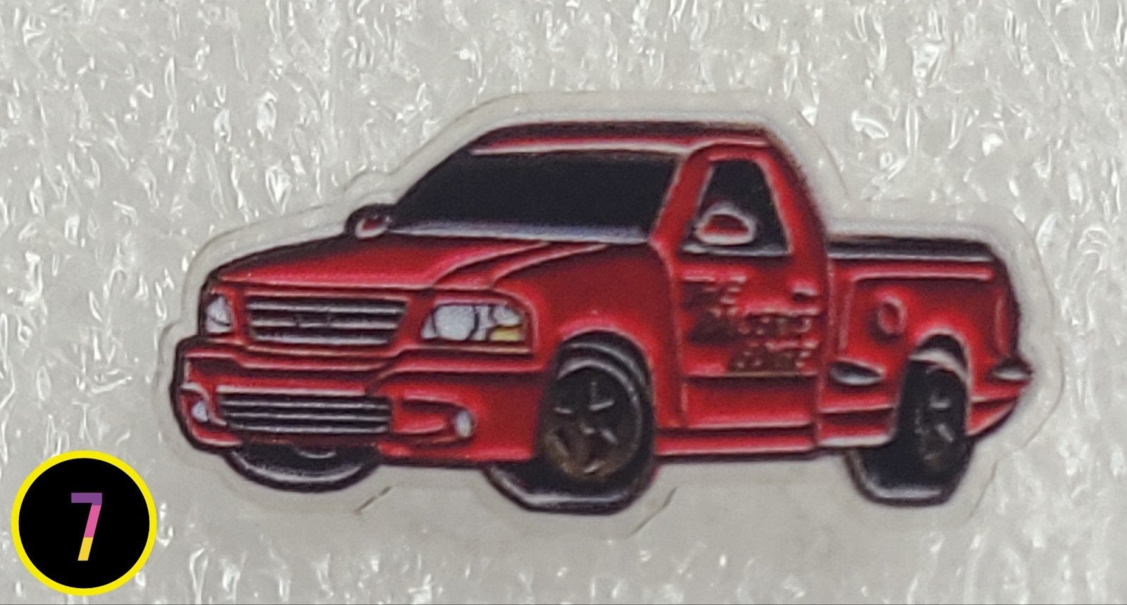Set van 3 unieke auto broches - Cadeau voor autoliefhebbers, Verzamelen, Verzenden