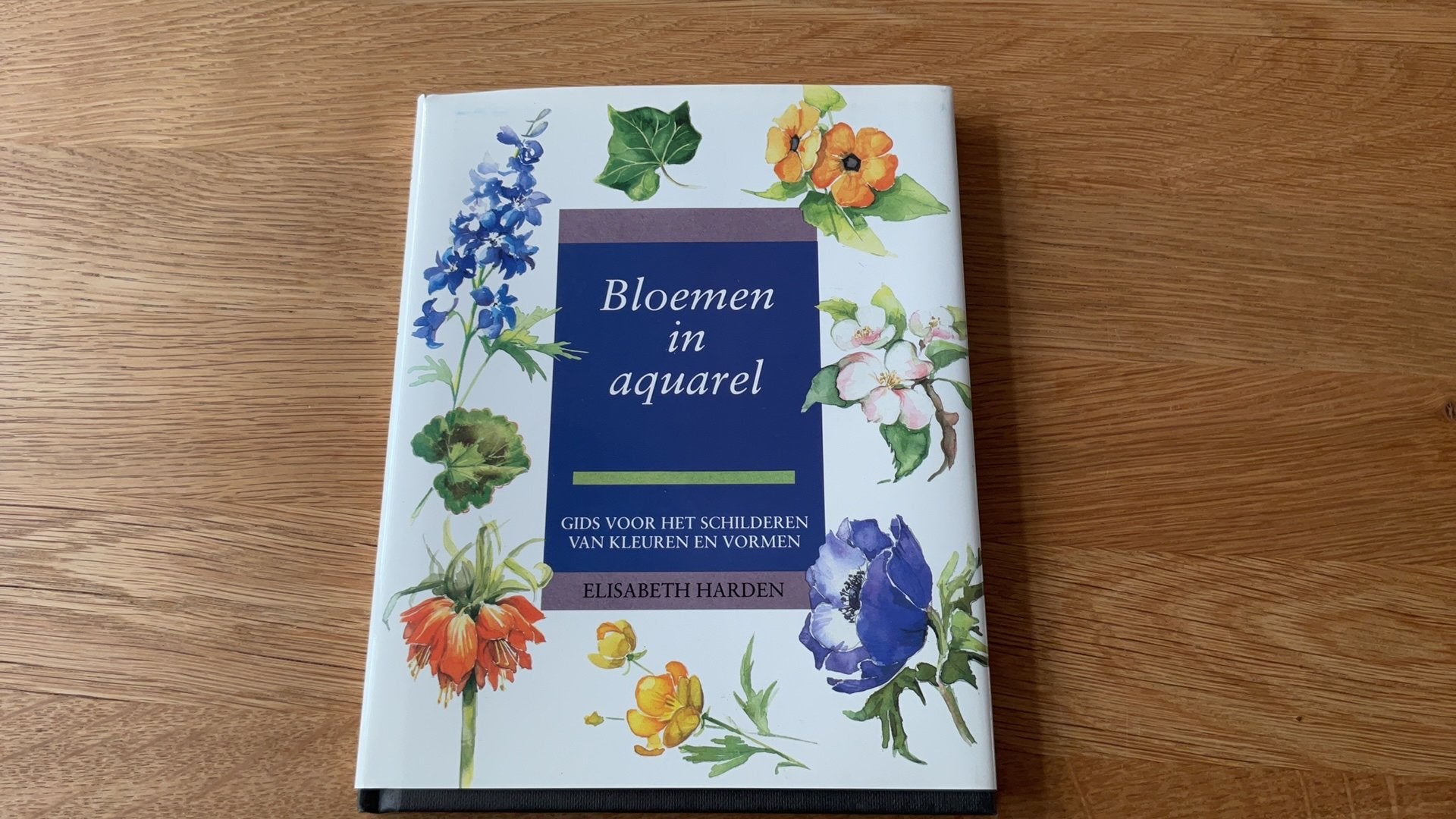 Bloemen in aquarel - Elisabeth Harden, Boeken, Ophalen of Verzenden, Zo goed als nieuw, Tekenen en Schilderen