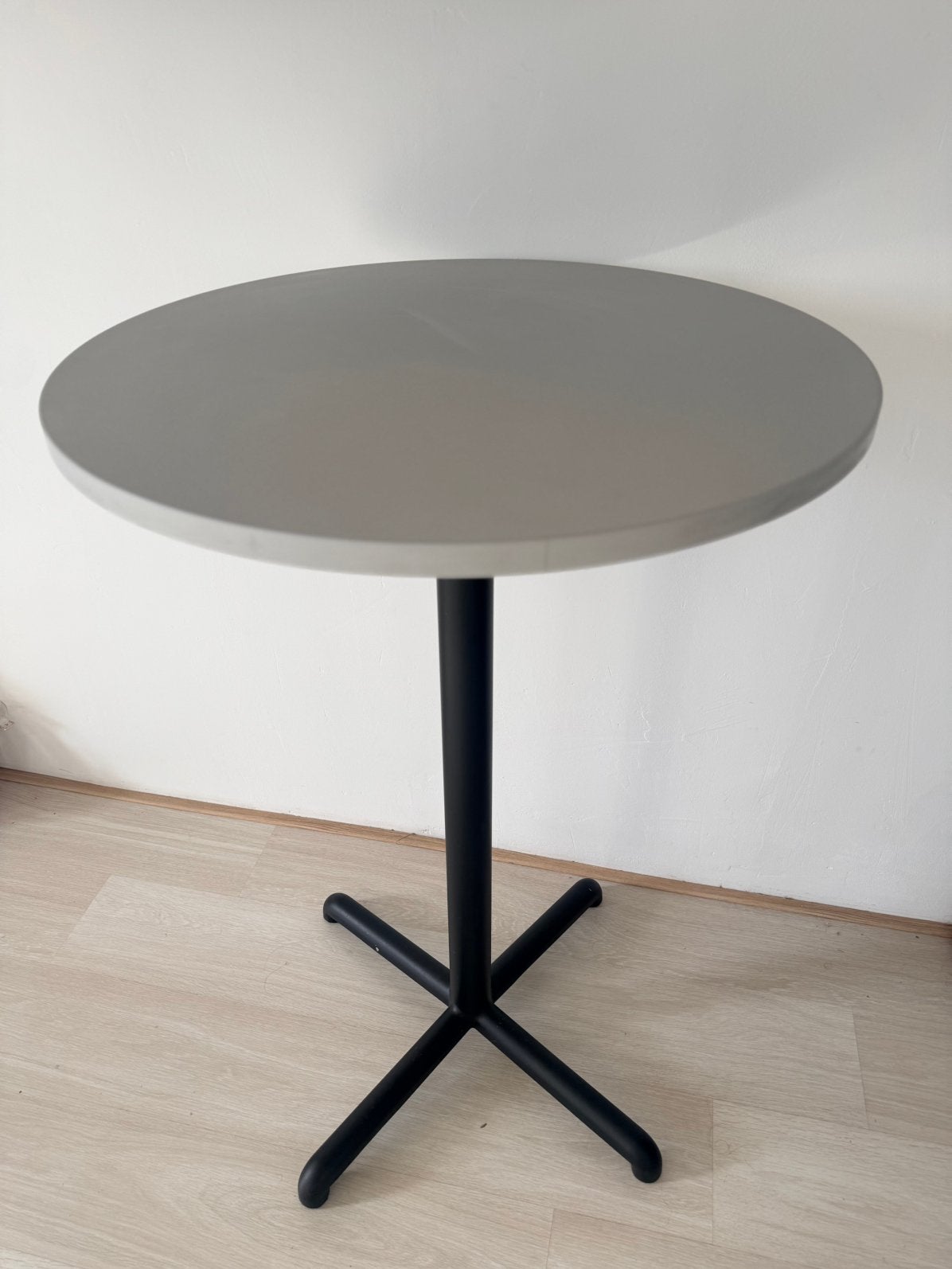 IKEA STENSELE bartafel – rond – zwart/warmgrijs, Ophalen of Verzenden, Gebruikt