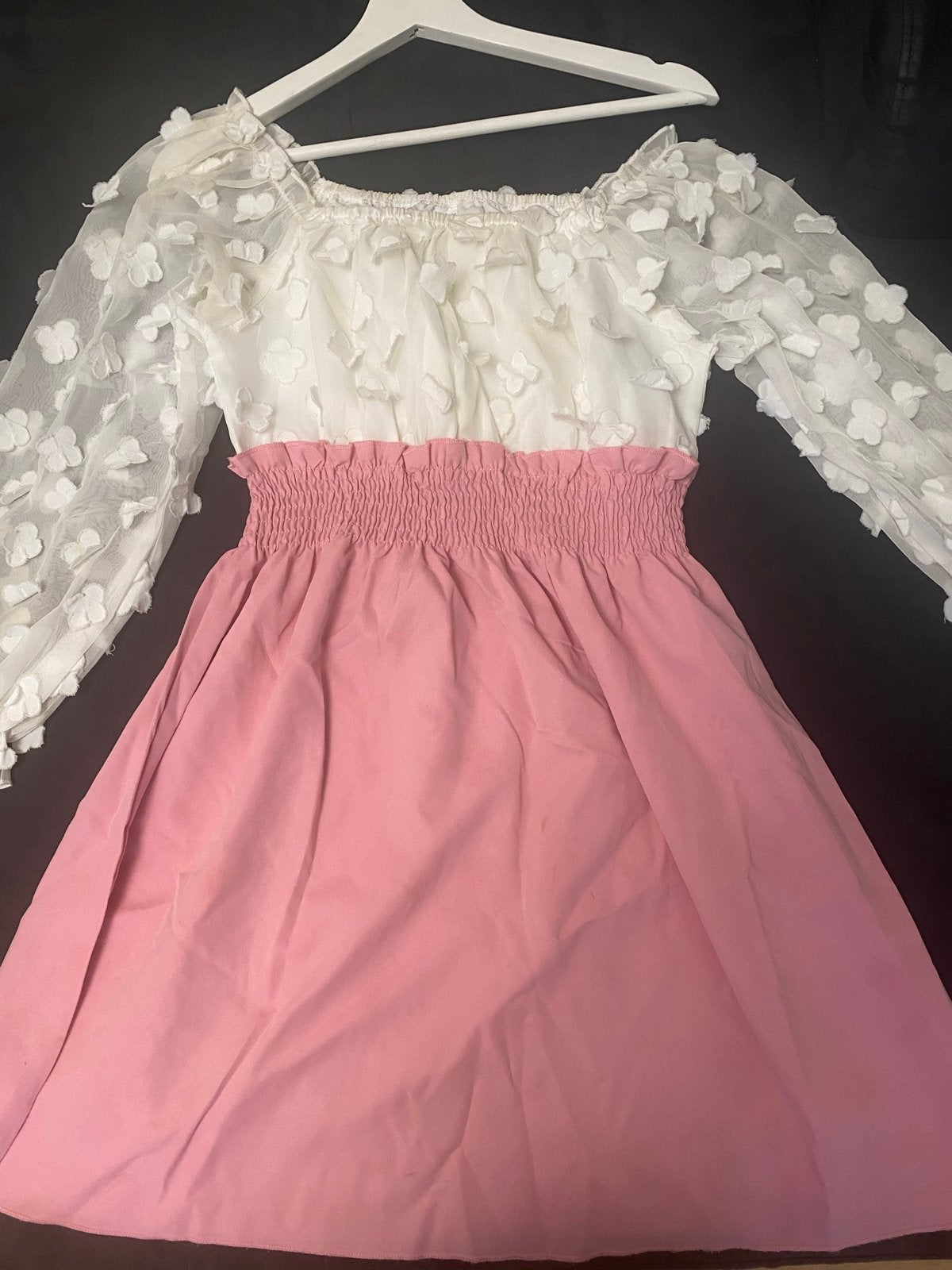 Roze en witte jurk met bloemen voor meisjes (11-12 jaar), Ophalen, Zo goed als nieuw