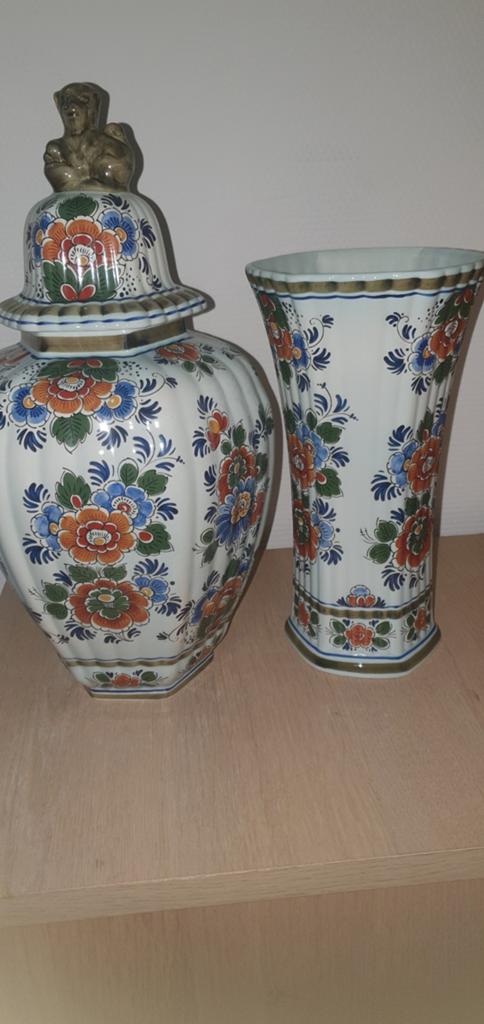 Delfts polychroom handwerk vaas en pot met deksel, Antiek en Kunst, Antiek | Vazen, Ophalen