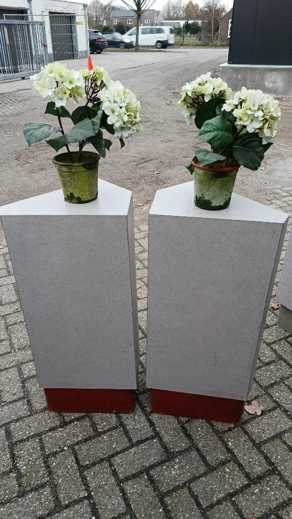 Set moderne display zuilen 93 cm, Ophalen, Gebruikt