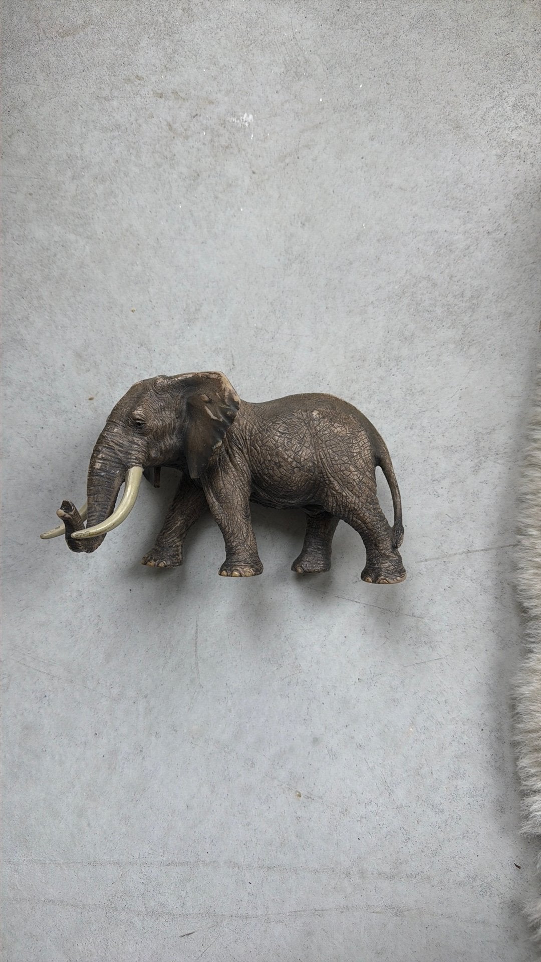 Decoratieve olifant, 15x12cm, Ophalen, Zo goed als nieuw