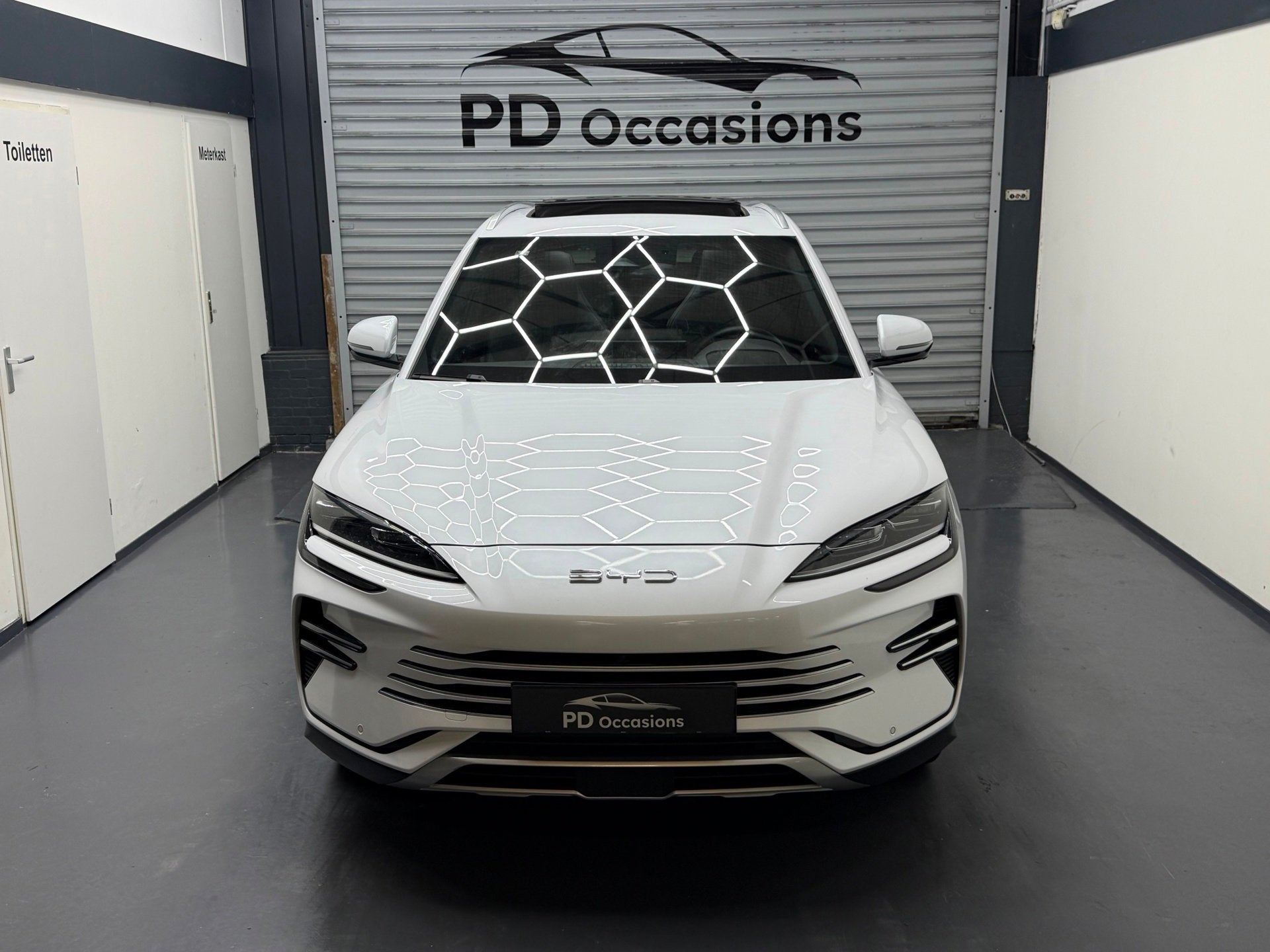 BYD SEAL U Comfort Long Range 125KM - PHEV - Pano - (360) Ca, Auto's, Seal U, Gebruikt, Zwart, Wit
