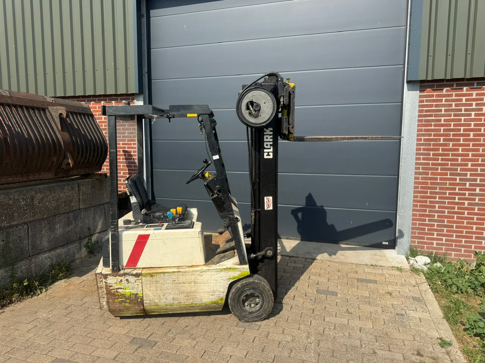Clark elektrische heftruck, triplo, freelift, 1500Kg, 1000 tot 2000 kg, Ophalen, Elektrisch, Heftruck