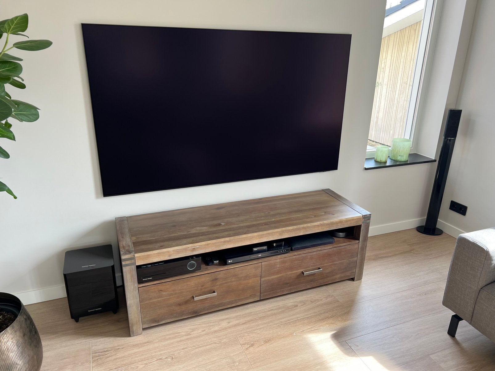 TV meubel, salontafel, eettafel en vitrinekast massief hout, Huis en Inrichting, Ophalen, Eikenhout, 50 tot 100 cm, Zo goed als nieuw