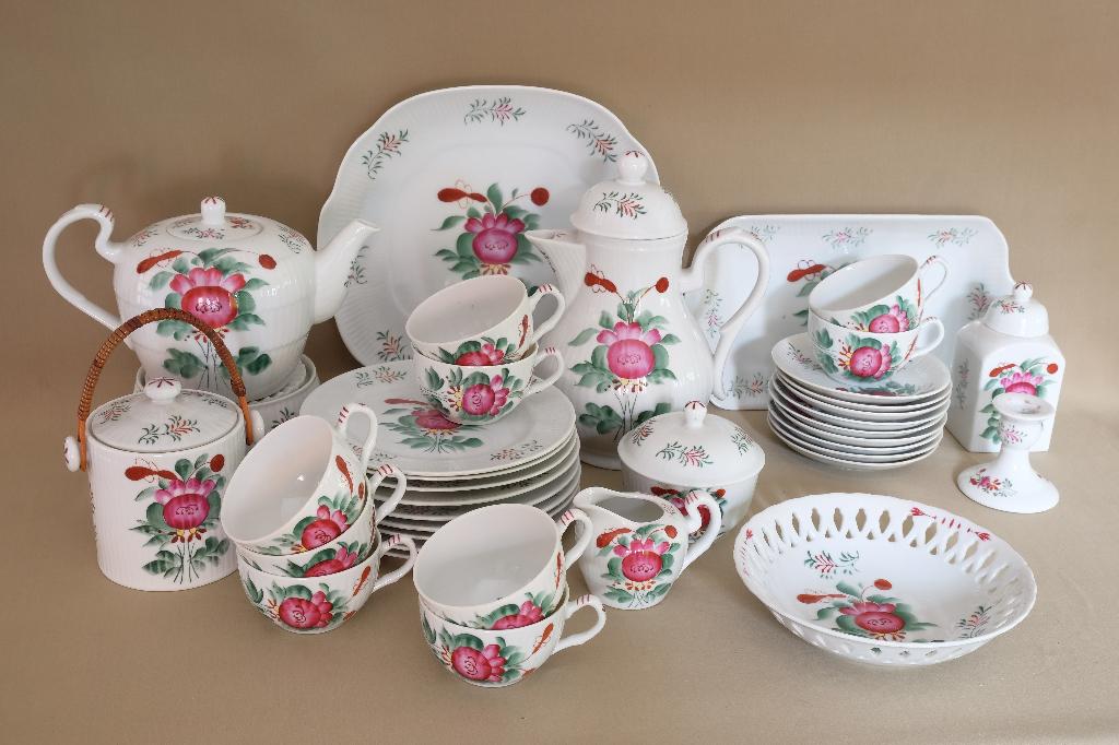 Ostfriesen servies van AK Duitsland porselein  nieuwstaat, Ophalen of Verzenden, Zo goed als nieuw, Overige stijlen, Kop(pen) en/of Schotel(s)