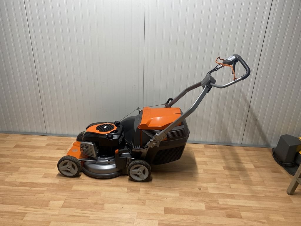 HUSQVARNA LC 48E MAAIMACHINE, Gebruikt, Husqvarna