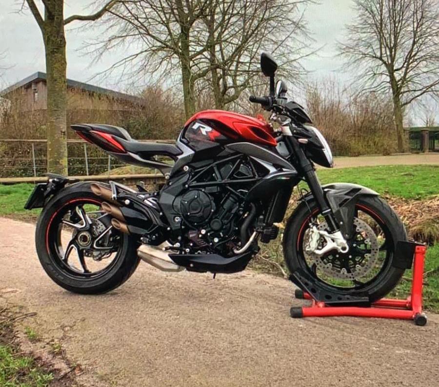 MV agusta brutale 800 RR, Motoren, Motoren | MV Agusta, Traction Control, Gebruikt, 3 cilinders, Particulier