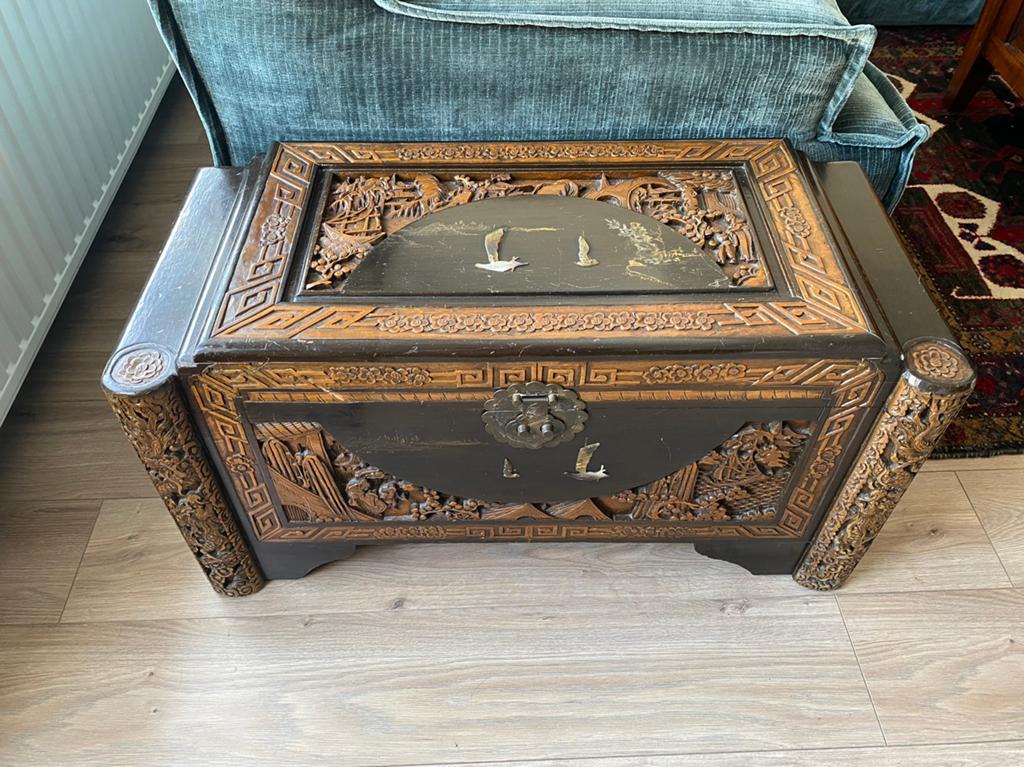 Chinese antieke kist met slot hout vintage, Ophalen, 50 tot 100 cm, Minder dan 50 cm