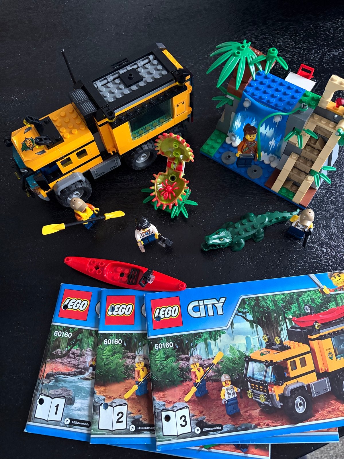 LEGO City Jungle Mobiel Laboratorium 60160 - Als nieuw, Ophalen of Verzenden, Zo goed als nieuw