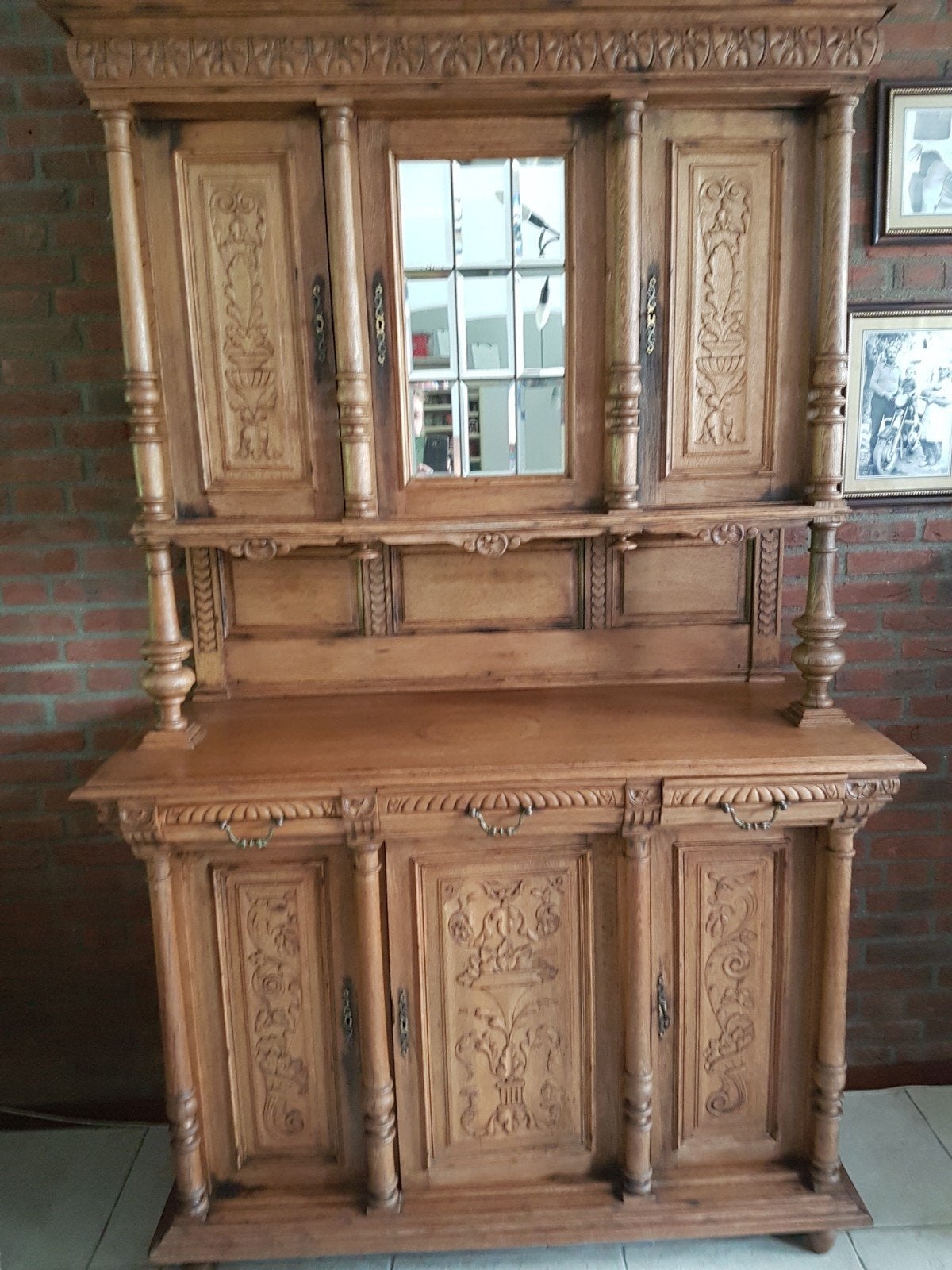 Mooie antieke noten kast, Ophalen of Verzenden