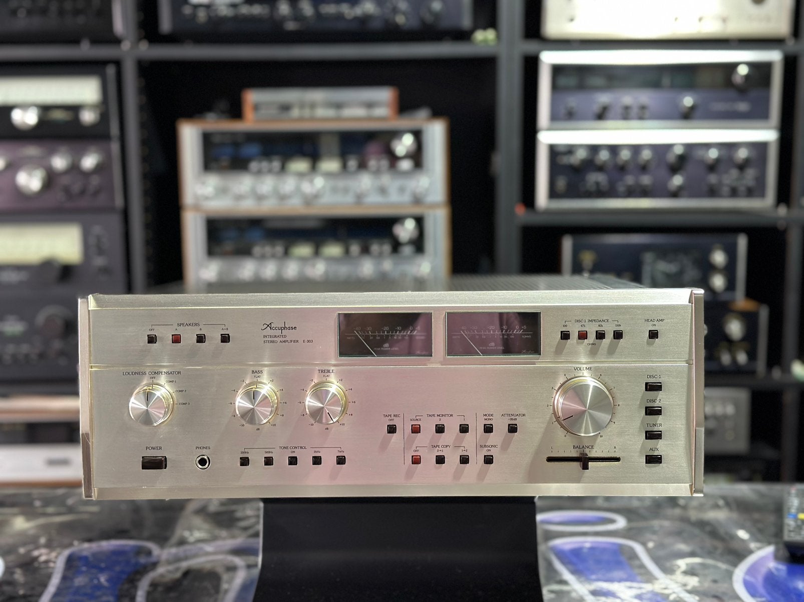 Accuphase E-303 Integrated Amplifier, Audio, Tv en Foto, Gebruikt, Accuphase, MP3-aansluiting, Accuphase