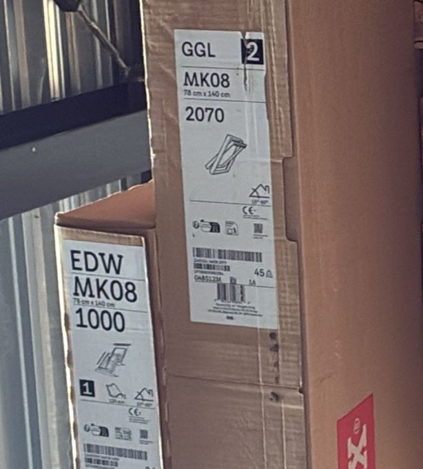 Een nieuwe VELUX dakraam met gootstukken, 75 tot 150 cm, Raamkozijn, Nieuw, Ophalen of Verzenden