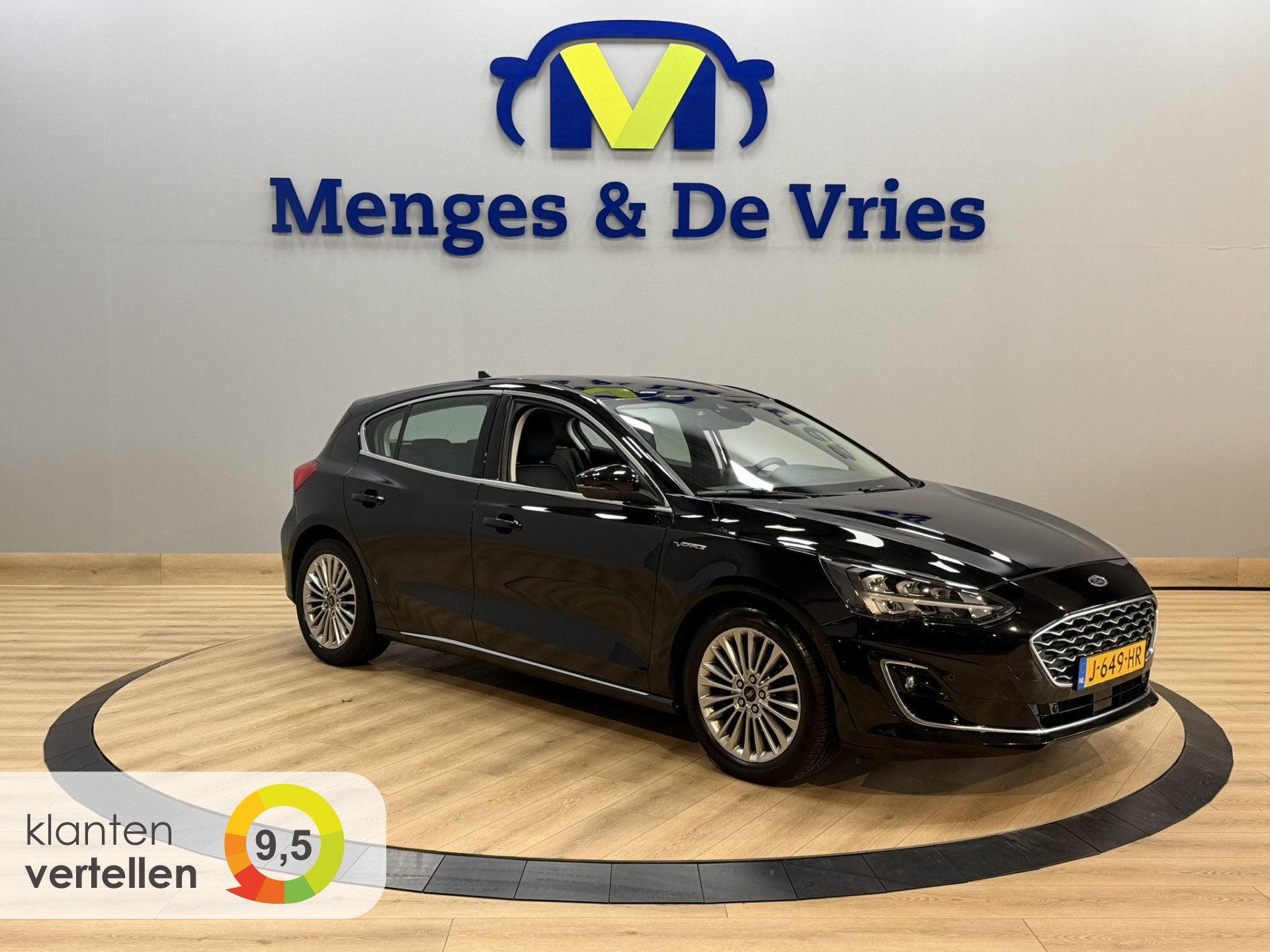 Ford Focus 1.5 EcoBoost Vignale Airco ECC | LED | Adaptive C, Auto's, Ford, Automatische klimaatregeling, Zwart, Bedrijf, 3 cilinders