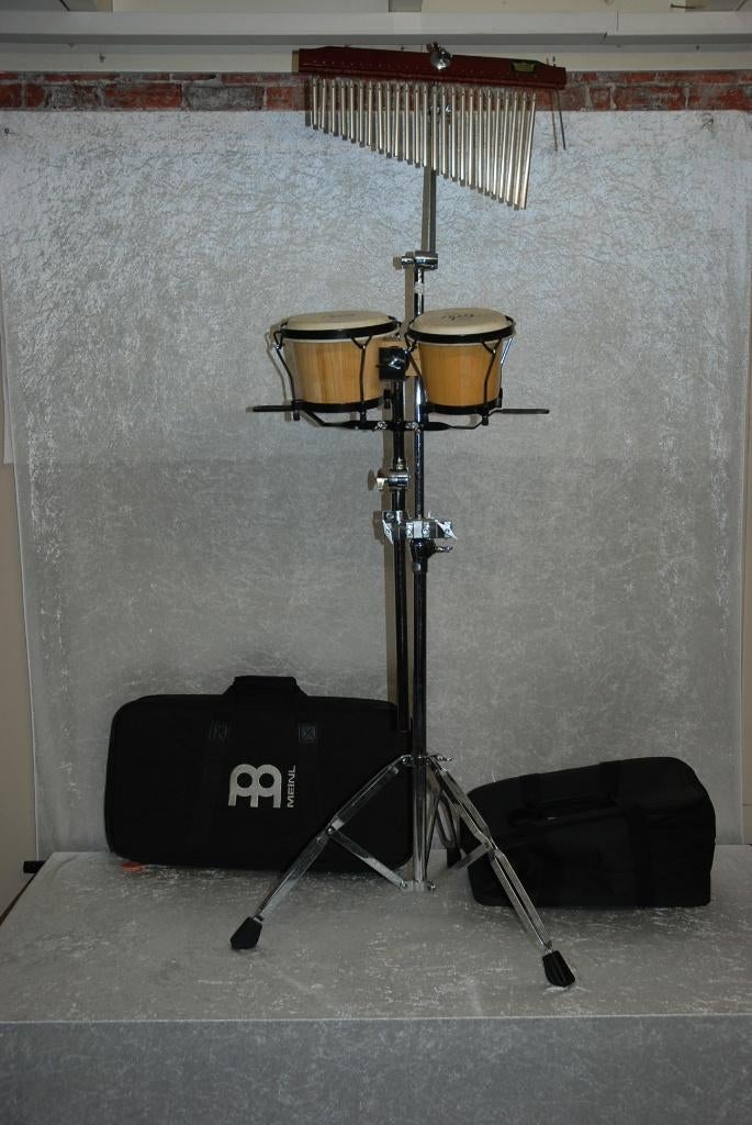 Go Bongo's op standaard met Remo Chimes op boomstand, Muziek en Instrumenten, Gebruikt, Go, ., Drums of Percussie