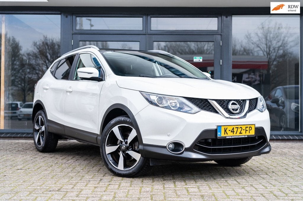 Nissan Qashqai 1.6 Tekna Trekhaak Stoelvw 360 Panoramadak, Auto's, Nissan, Voorwielaandrijving, 1618 cc, Euro 6, 4 cilinders