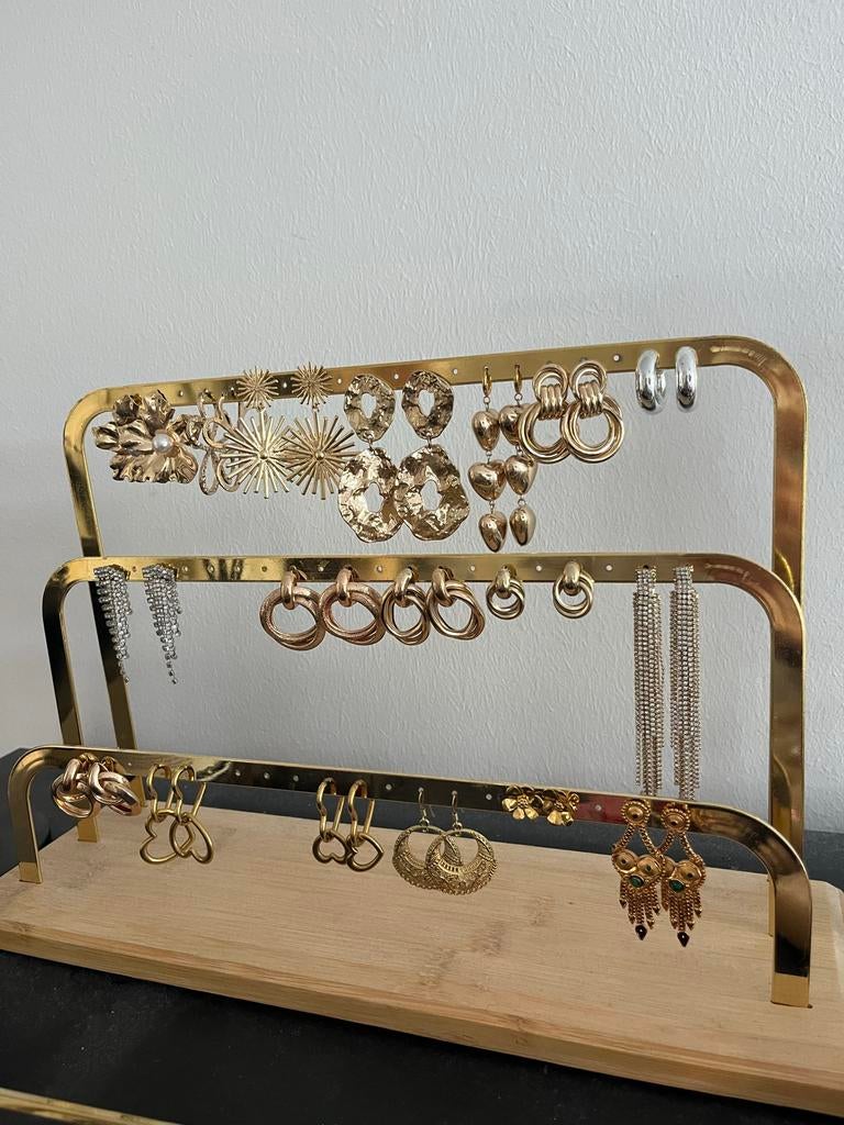 Oorbellenrek uniek, Sieraden, Tassen en Uiterlijk, Oorbellen, Ophalen, Overige materialen, Goud, Hangers