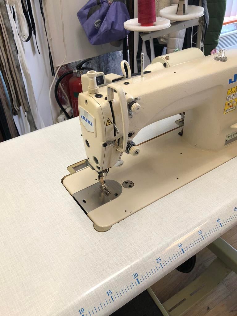 Juki naaimachine, Hobby en Vrije tijd, Naaimachines en Toebehoren, Ophalen, Gebruikt, Naaimachine, Overige merken