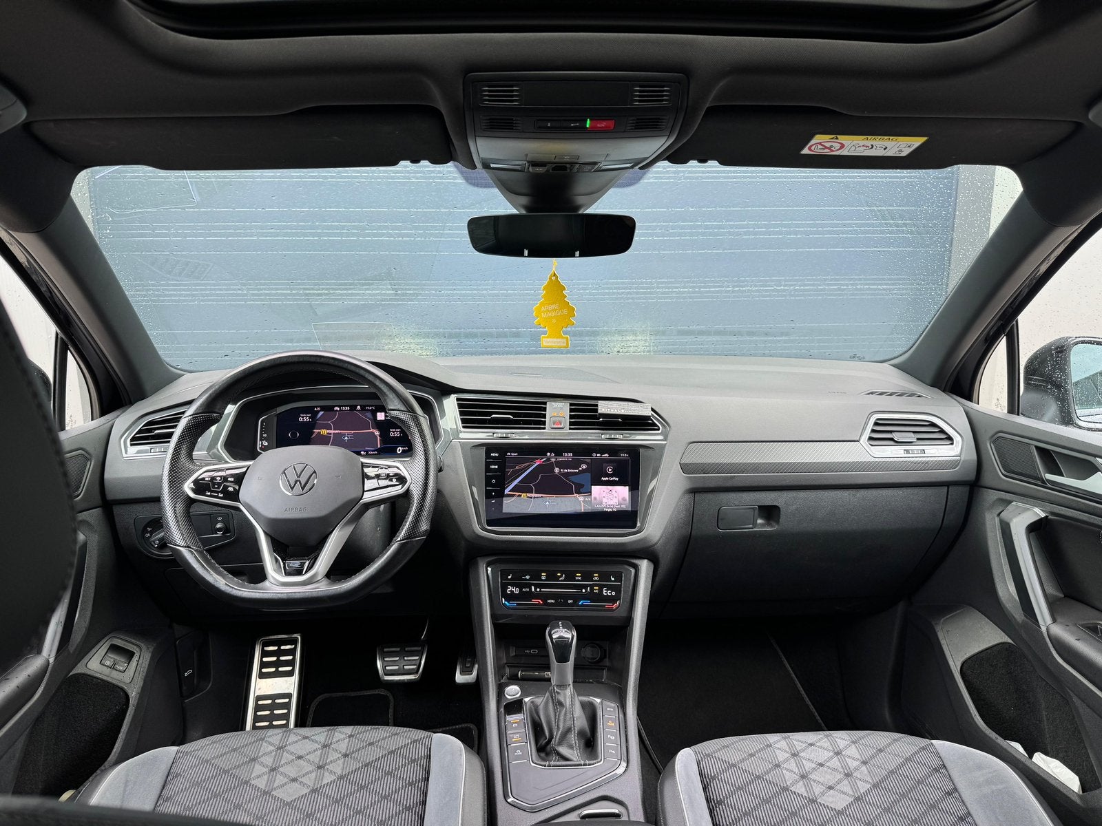 Foto 12 van Volkswagen Tiguan 1.4 TSI eHybrid R-line PANO / HUD / VOL