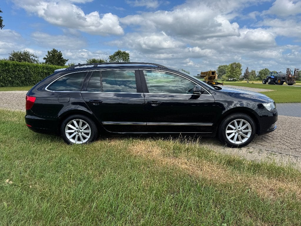 Skoda Superb Combi 1.8 TSI DSG Ambition, Auto's, Euro 5, Stof, 4 cilinders, 160 pk