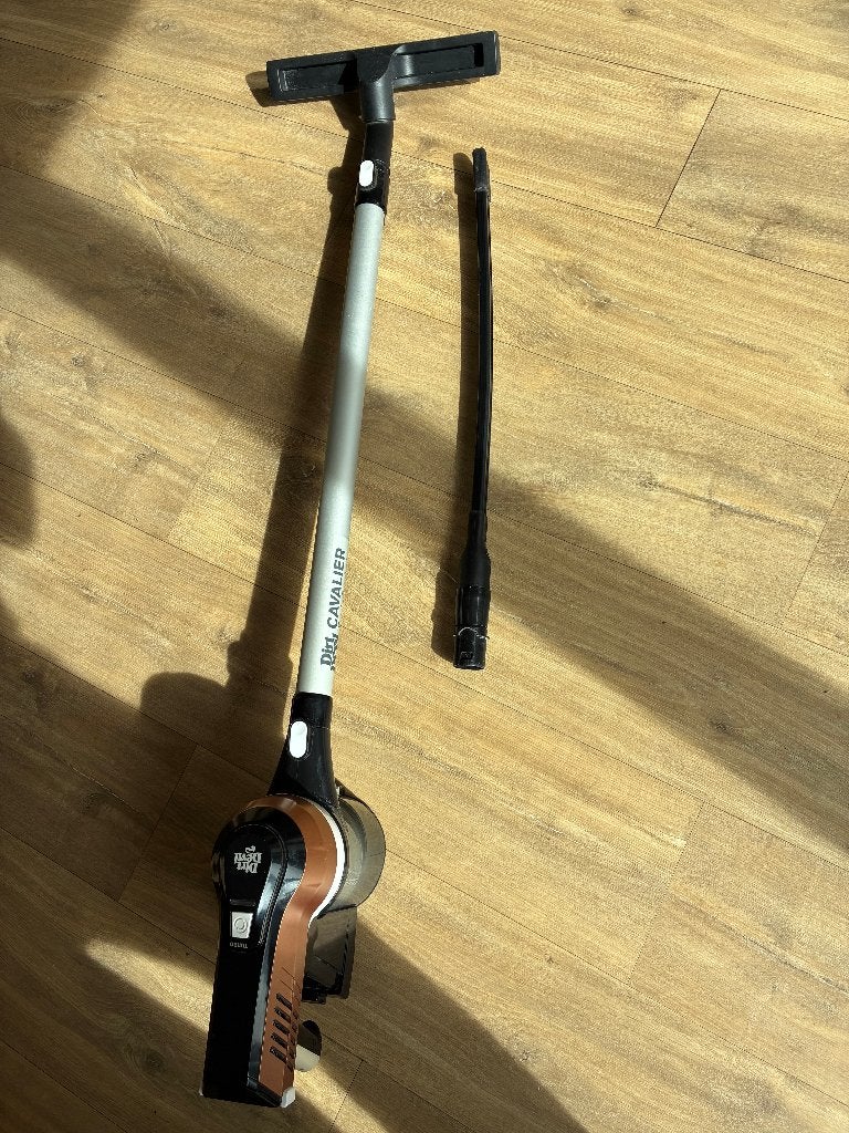 Steelstofzuiger, Dirt Devil Cavalier Total, Ophalen, Gebruikt, Minder dan 1200 watt, Reservoir