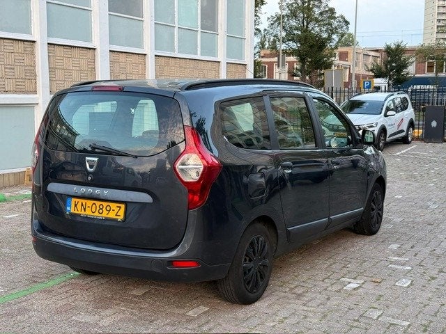 Dacia Lodgy 1.2 TCe Robust 7p., Auto's, Voorwielaandrijving, Gebruikt, Euro 6, 4 cilinders