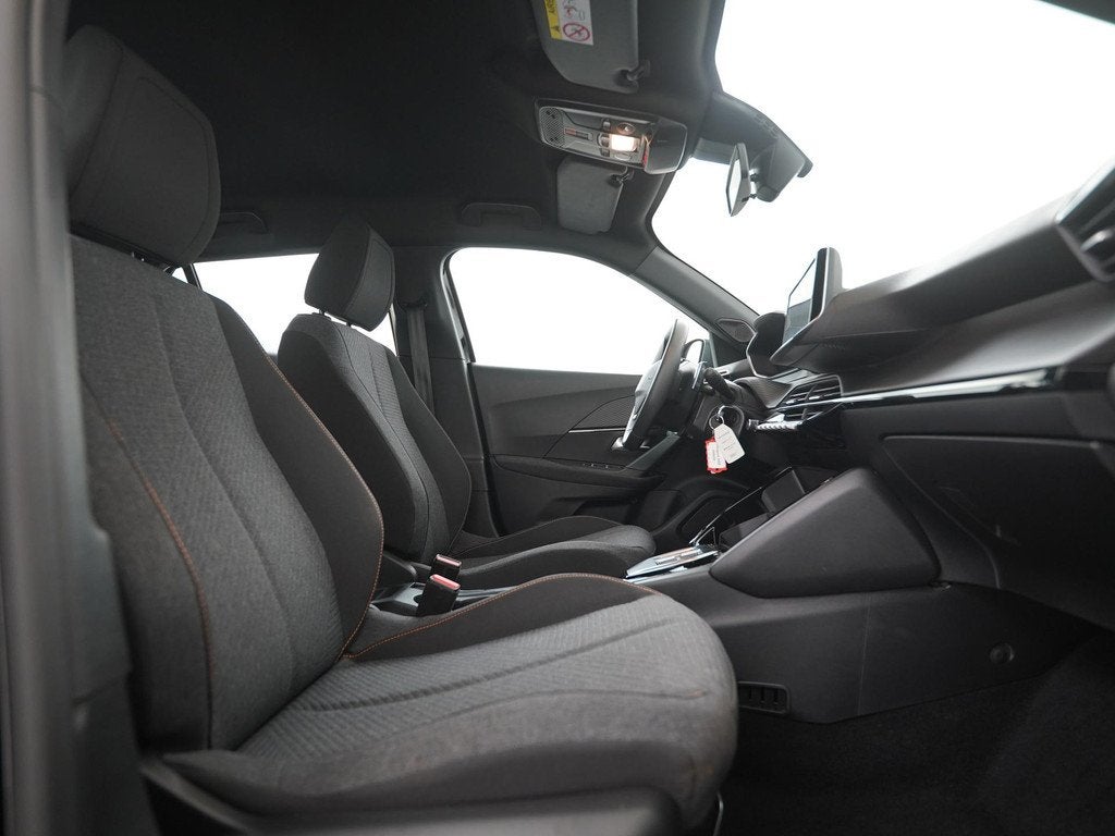 Peugeot 2008 1.2 Hybrid 145 Style | Apple Carplay | Parkeers, Auto's, Stof, Gebruikt, Euro 6, 1199 cc