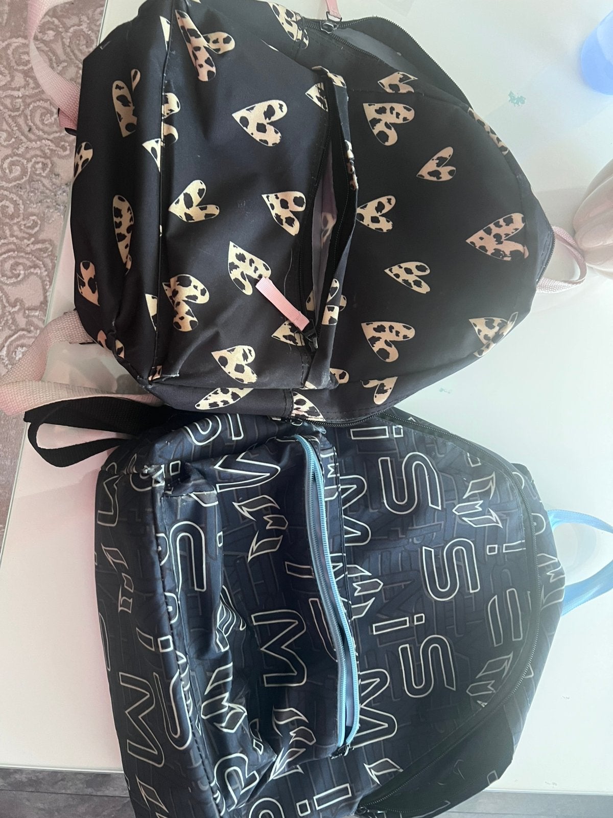 Jongens messi rugtas en meisjes hartjes tas, Ophalen of Verzenden, Gebruikt