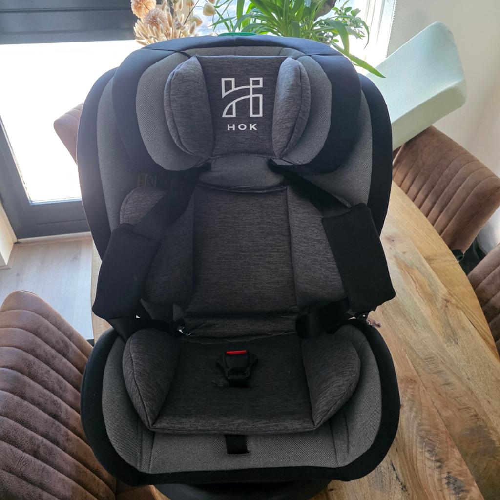 HOK Draaibare Autostoel - Veilig en Comfortabel, Kinderen en Baby's, Autostoeltjes, 0 t/m 18 kg, Verstelbare rugleuning, Zo goed als nieuw