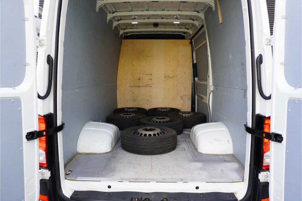 Volkswagen Crafter Dubbellucht 3500kg L3H3 L2H2 Glasresteel, Auto's, Achterwielaandrijving, Gebruikt, Start-stop-systeem, 4 cilinders