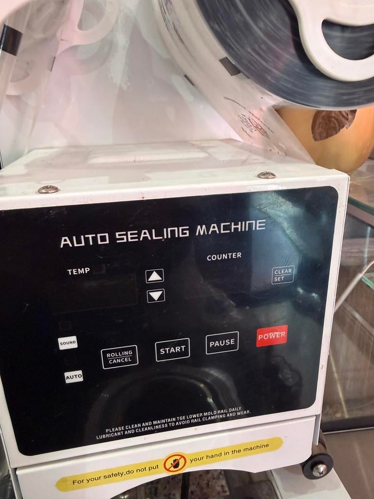 Automatische beker sealmachine FA-95W, Ophalen of Verzenden, Zo goed als nieuw
