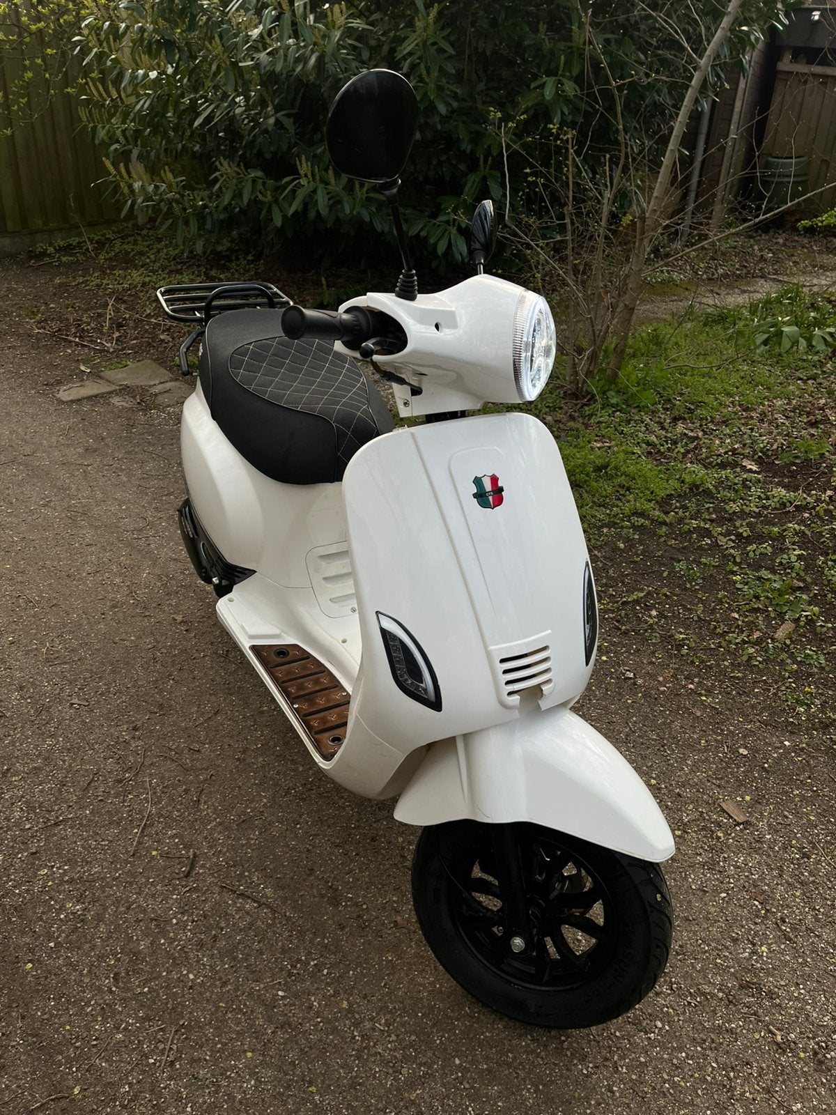 GTS Toscana 2025, Fietsen en Brommers, Scooters | Piaggio, Zo goed als nieuw, Ophalen