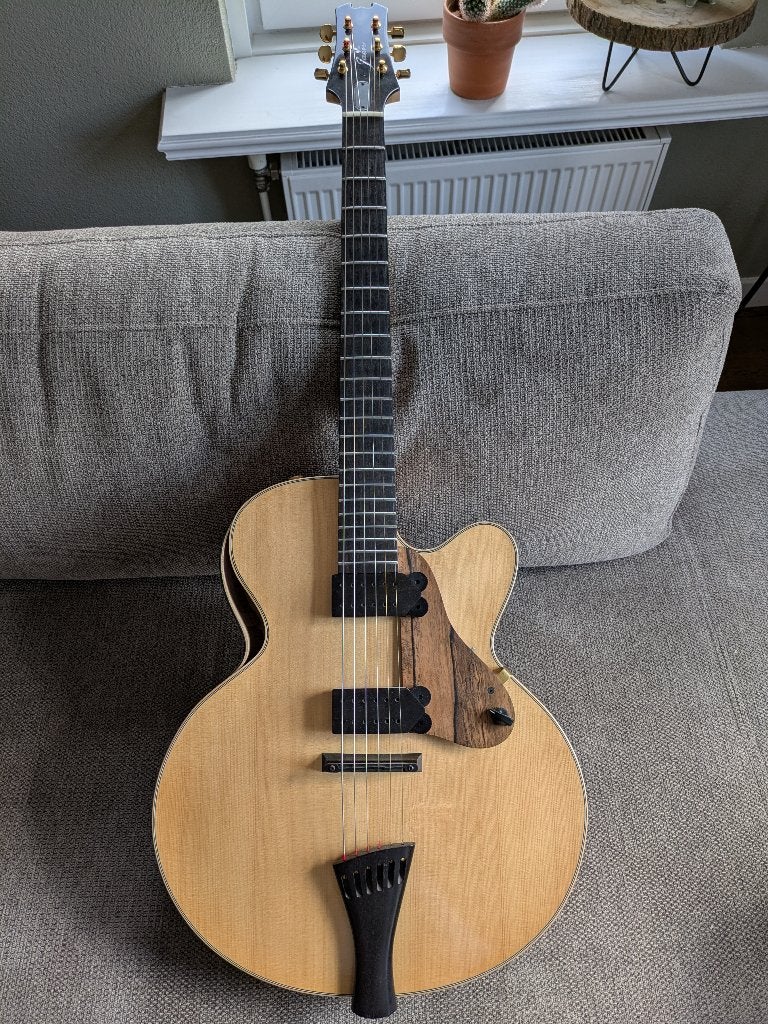 Jaén Siracusa Spruce Flamed Maple Archtop, Ophalen, Zo goed als nieuw, Hollow body, Overige merken