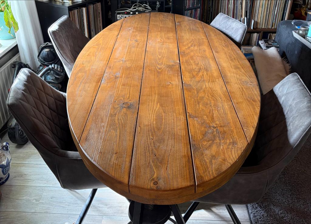 Prachtige eetkamerset: ovale tafel met 4 stoelen, Ophalen, 100 tot 150 cm, 50 tot 100 cm, Zo goed als nieuw