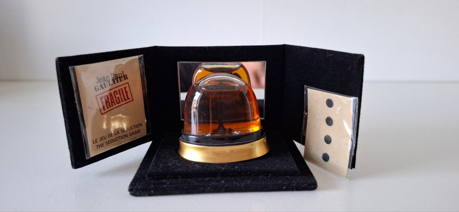 Jean Paul Gaultier Fragile parfum miniatuur in doosje, Ophalen of Verzenden, Zo goed als nieuw
