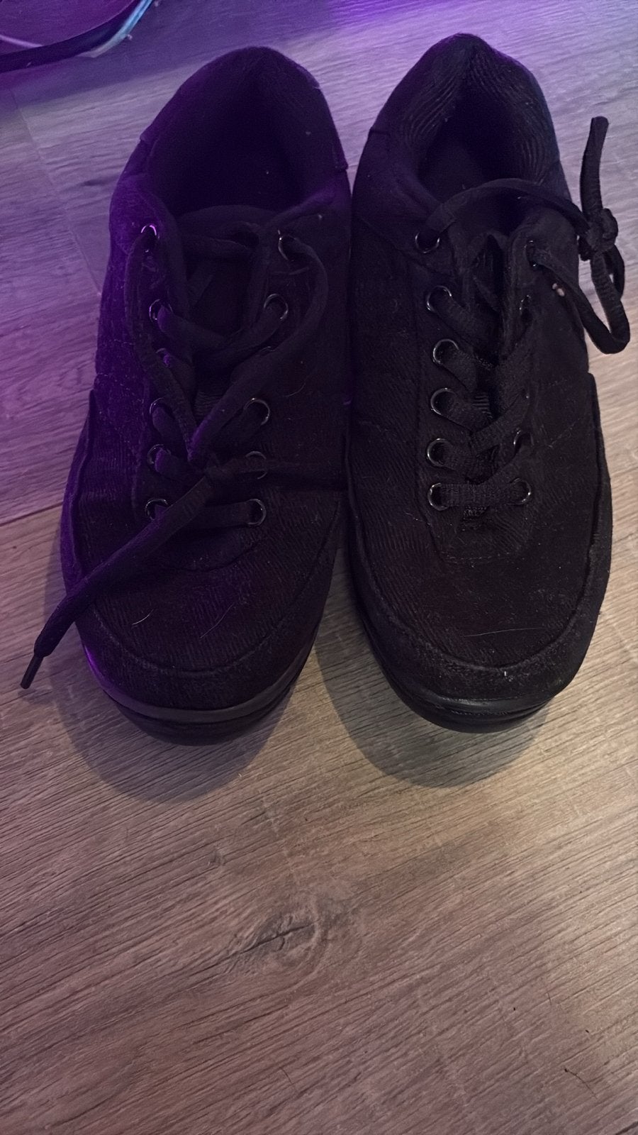 Zwarte sneakers, maat 37, Kleding | Dames, Schoenen, Ophalen, Gedragen, Zwart, Sneakers of Gympen