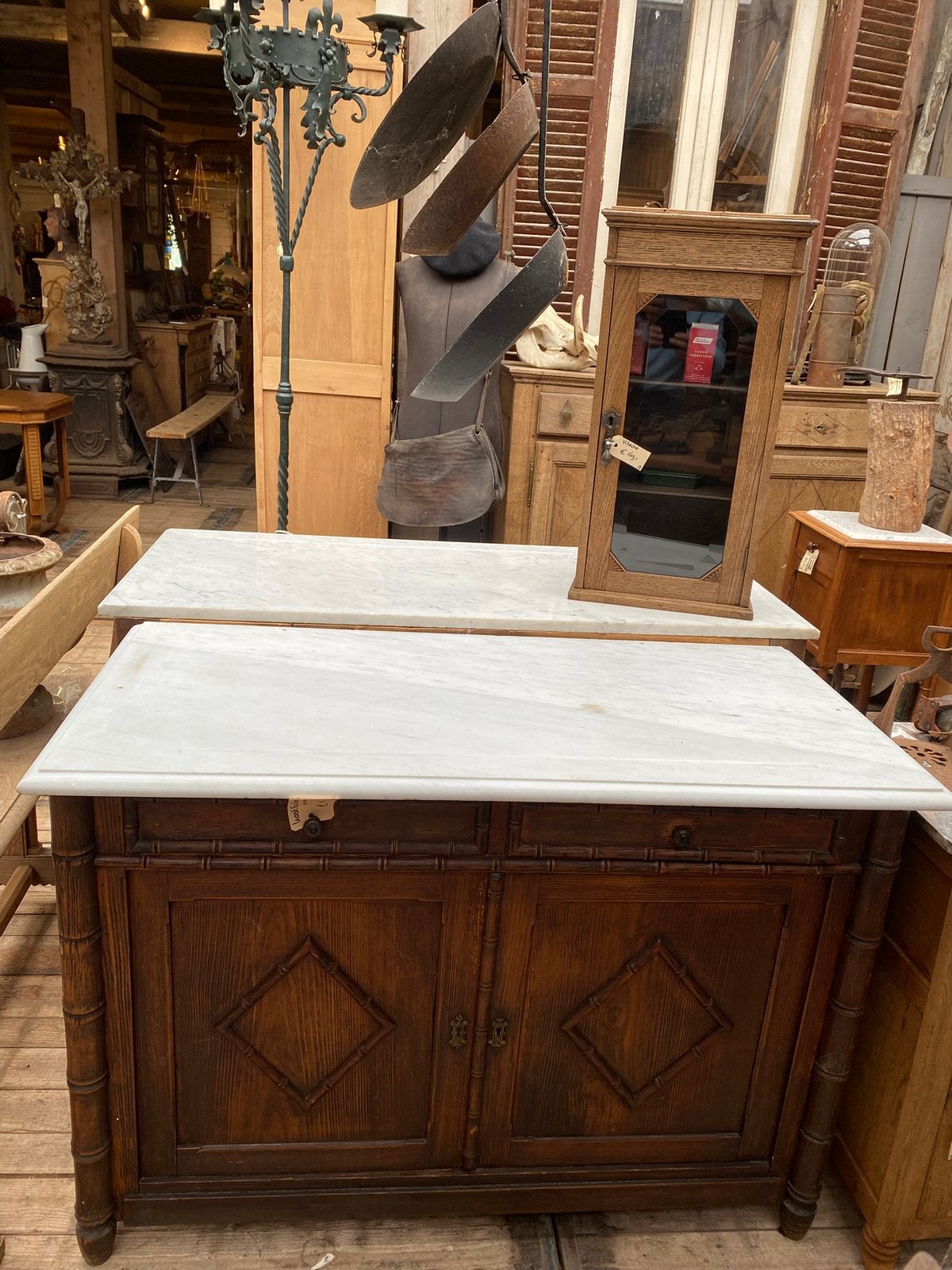 Stoere Faux bamboe kast commode