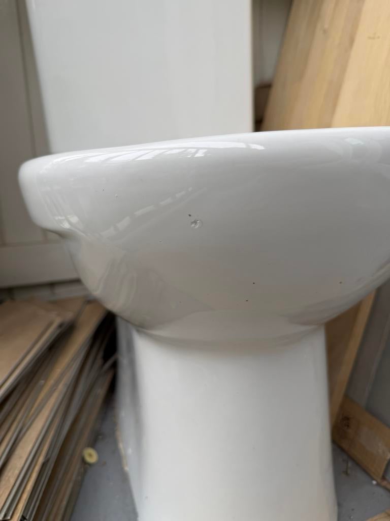 Laufen staand toilet - Gebruikt, werkt goed, Doe-het-zelf en Verbouw, Sanitair, Gebruikt, Toilet, Ophalen