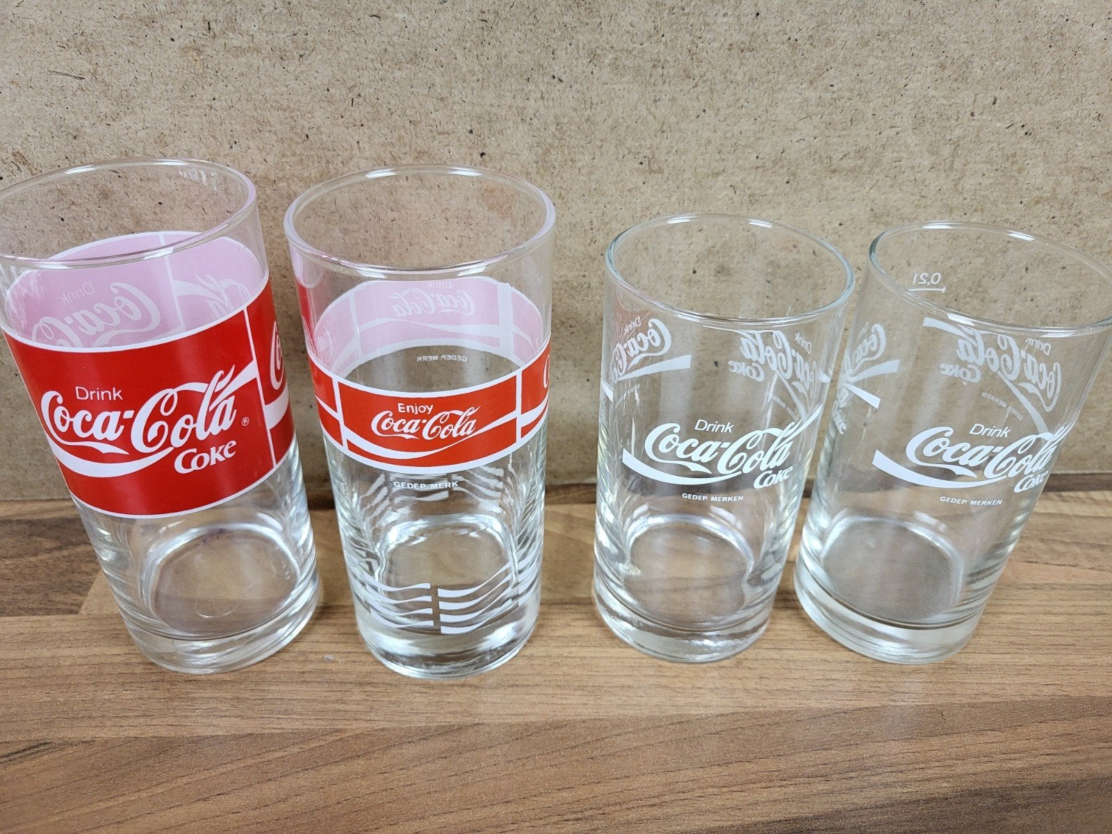 Coca-Cola glazen set - 4 stuks, vintage design, Huis en Inrichting, Glas of Glazen, Gebruikt, Ophalen of Verzenden, Glas