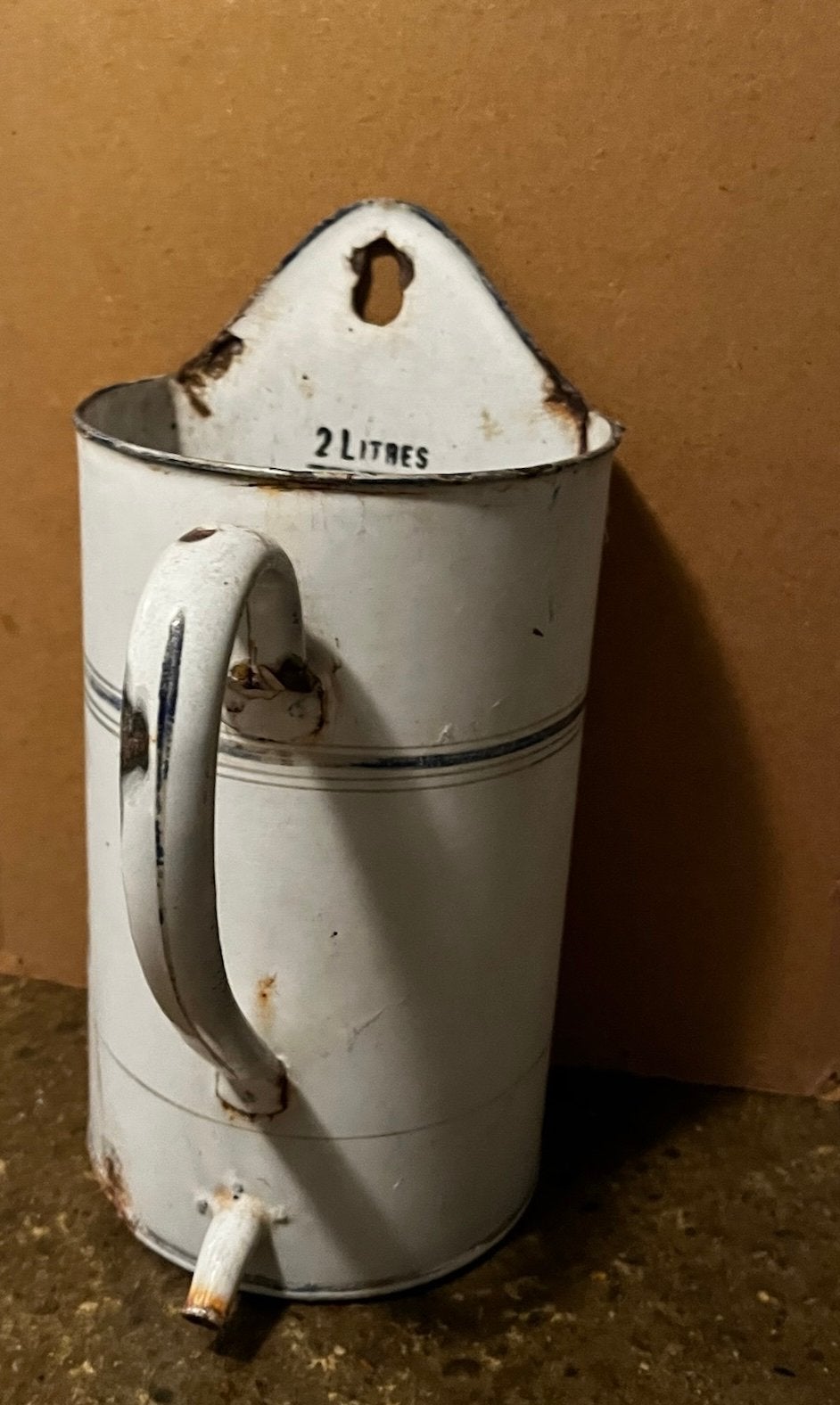 Antieke Geëmailleerde Lavemet Medische Wandirrigator - 2 L, Ophalen of Verzenden