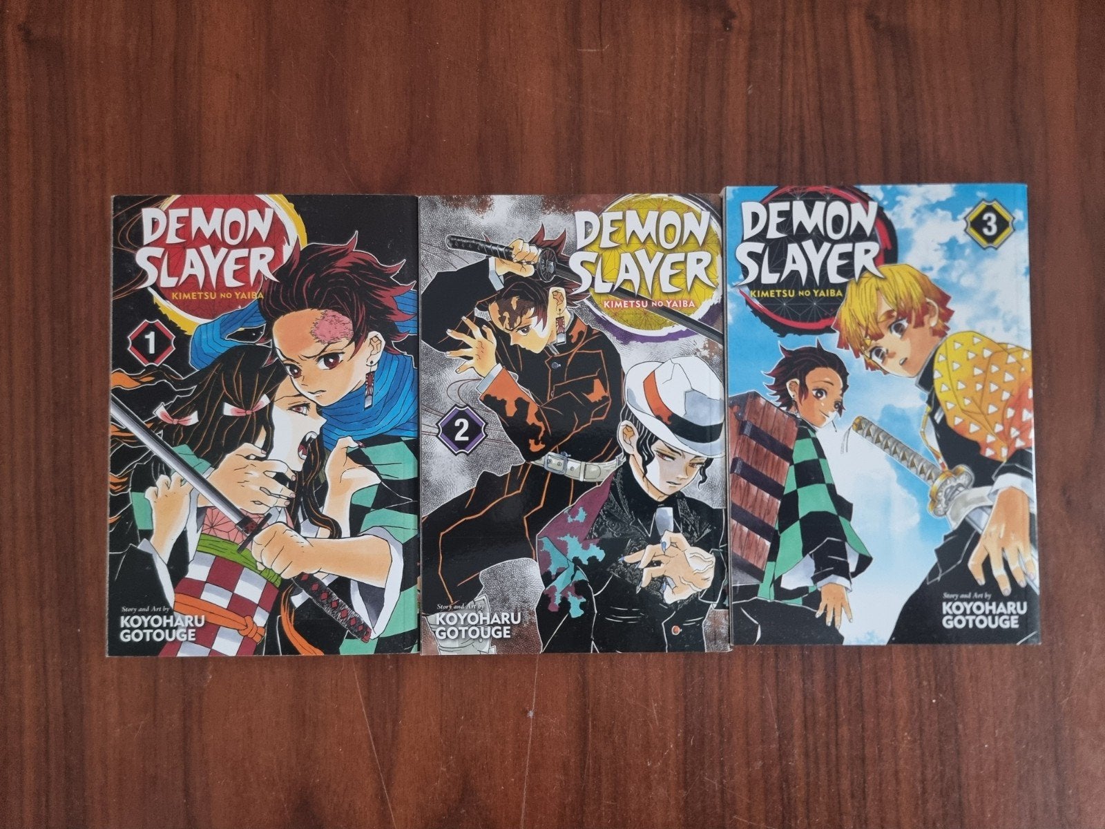 Demon Slayer Manga Deel 1, 2 en 3 Zo goed als nieuw, Boeken, Meerdere stripboeken, Ophalen of Verzenden, Zo goed als nieuw, Koyoharu Gotouge