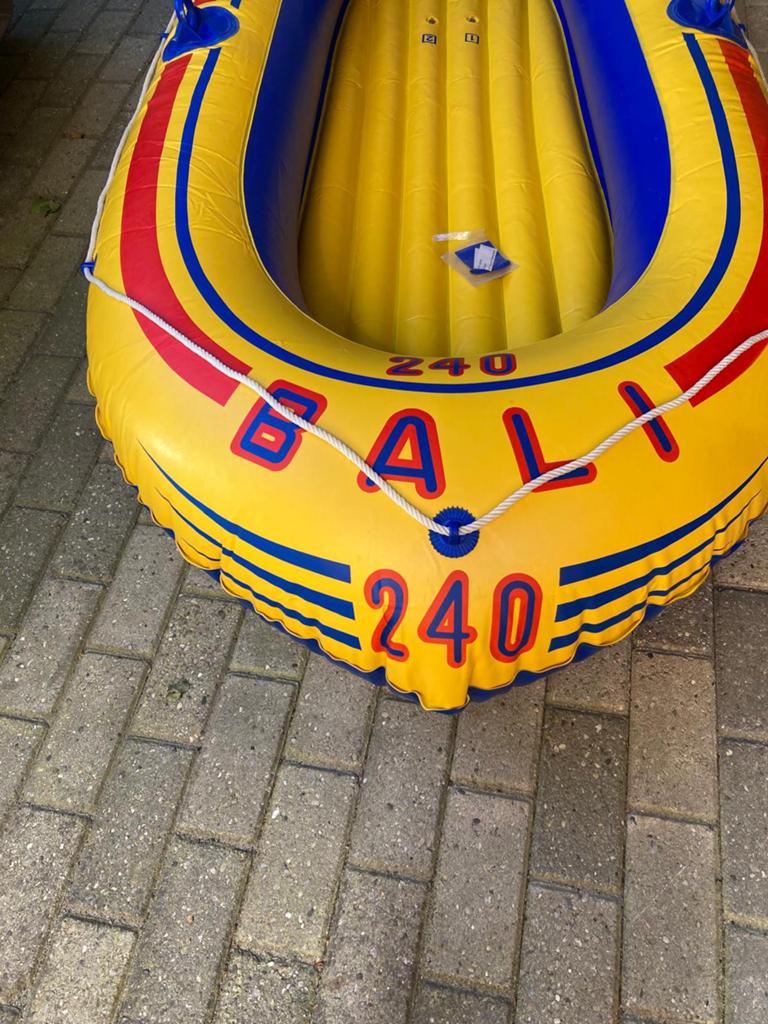 Opblaas rubberboot, Ophalen, Overige typen, Zo goed als nieuw, Met peddels