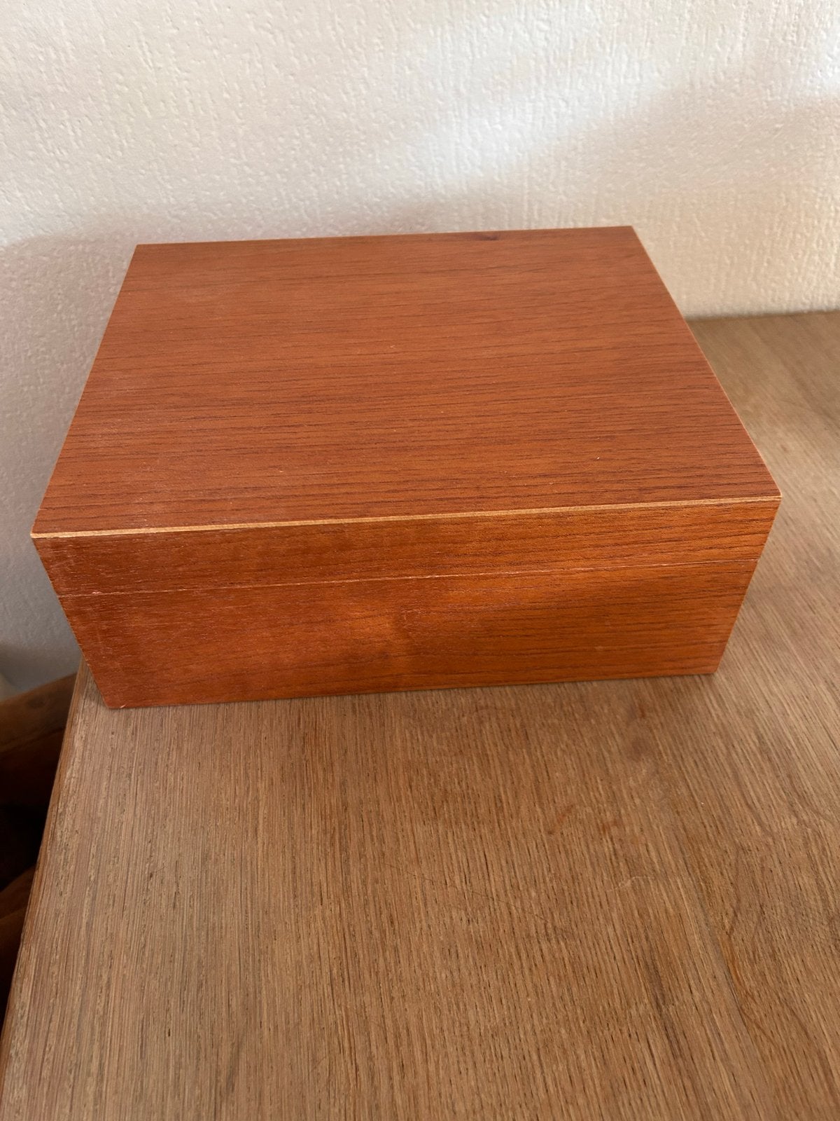Nieuwe humidor met hygrometer en asbak, Ophalen, Nieuw