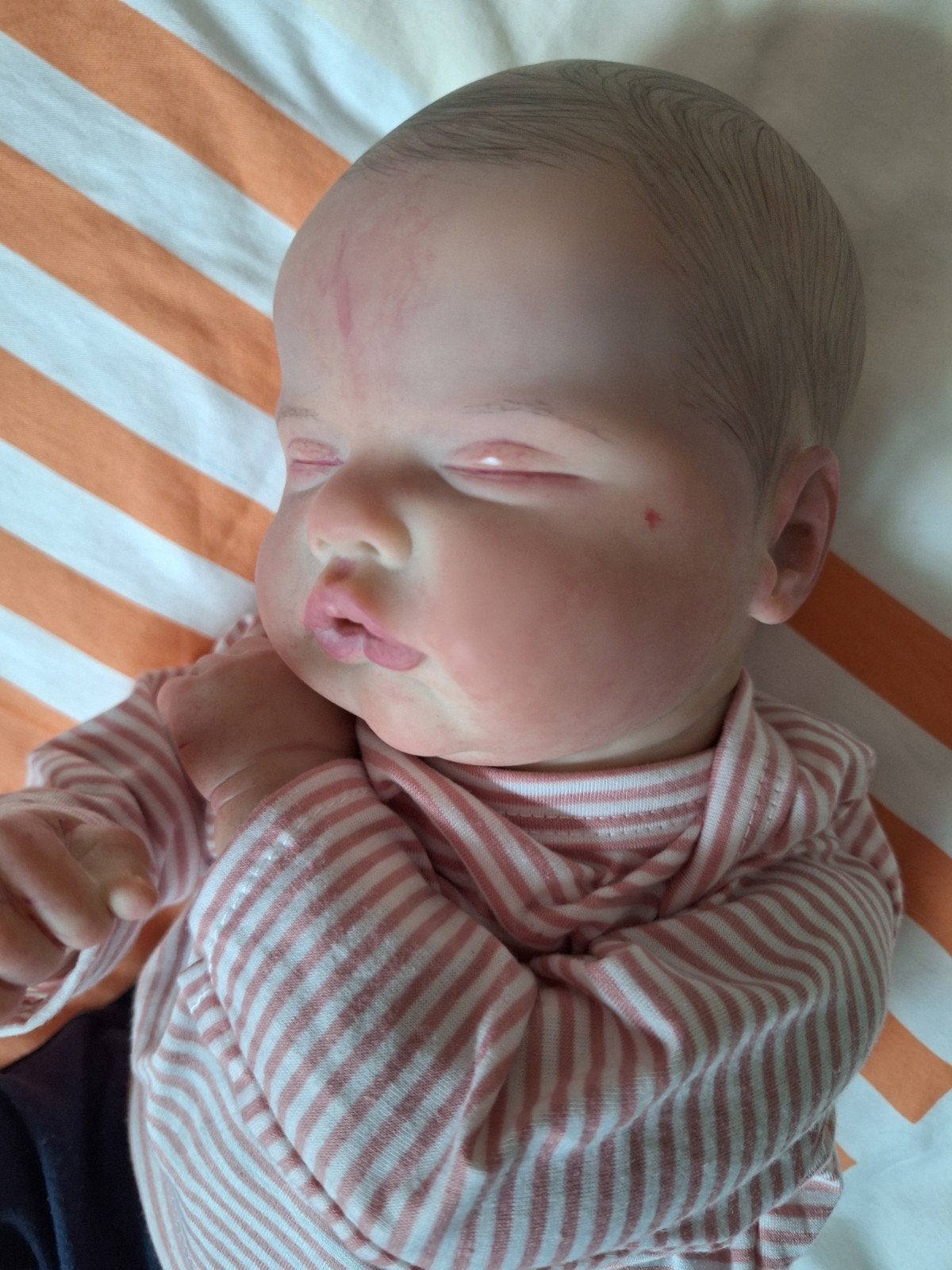reborn baby  verkocht, Verzamelen, Ophalen of Verzenden, Zo goed als nieuw, Babypop