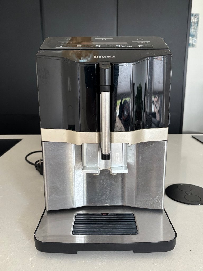 Koffiemachine Siemens EQ3, Witgoed en Apparatuur, Ophalen, Gebruikt, Koffiemachine, Koffiebonen