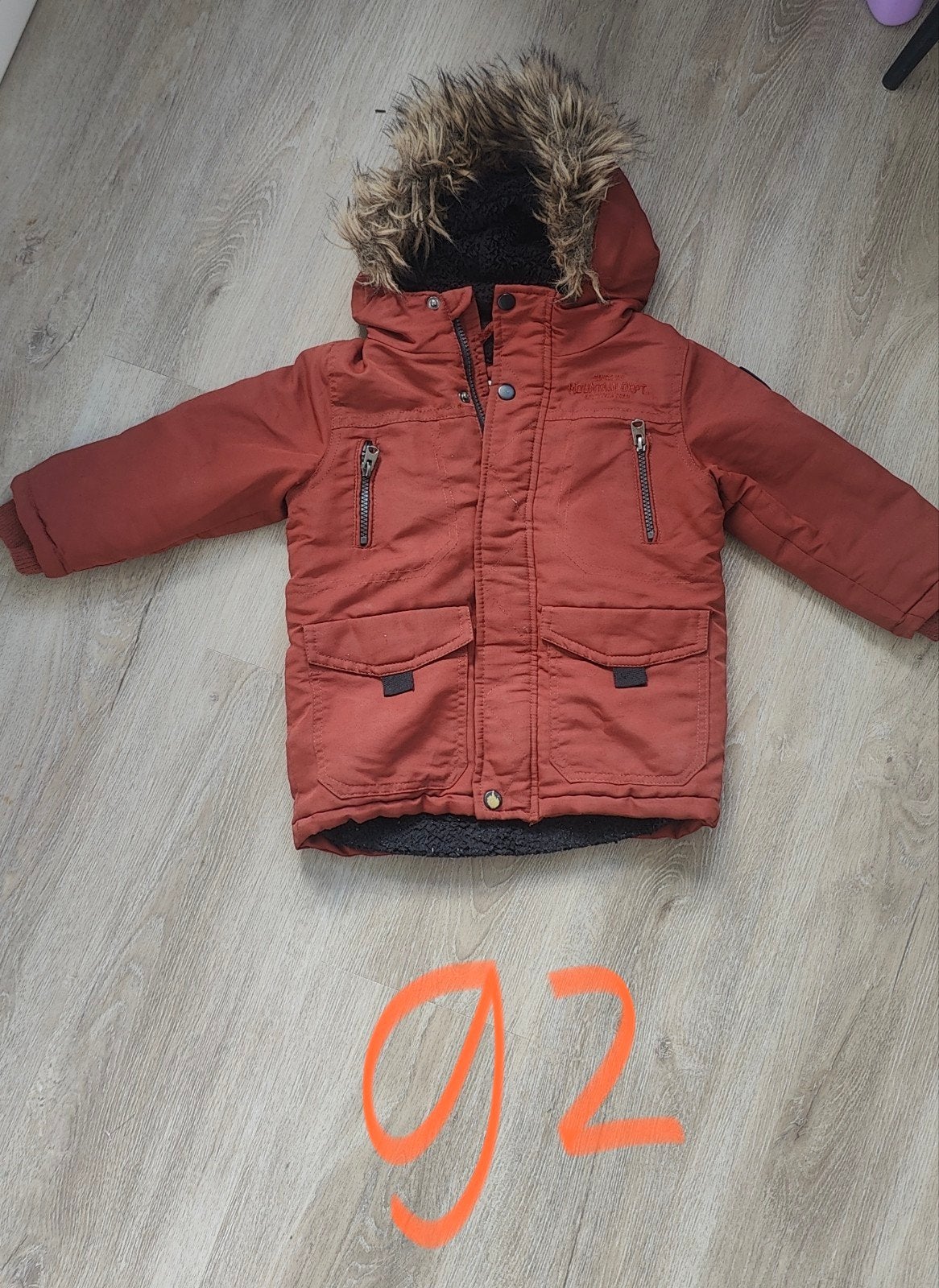 Mooie warme winterjas maat 92, Ophalen of Verzenden, Zo goed als nieuw, Onbekend, Jongen